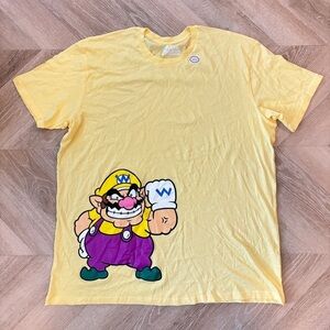 2X Nintendo Yellow T-Shirt with Cartoon Graphic